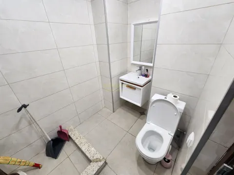 Продается коммерческое помещение в городе Батуми.