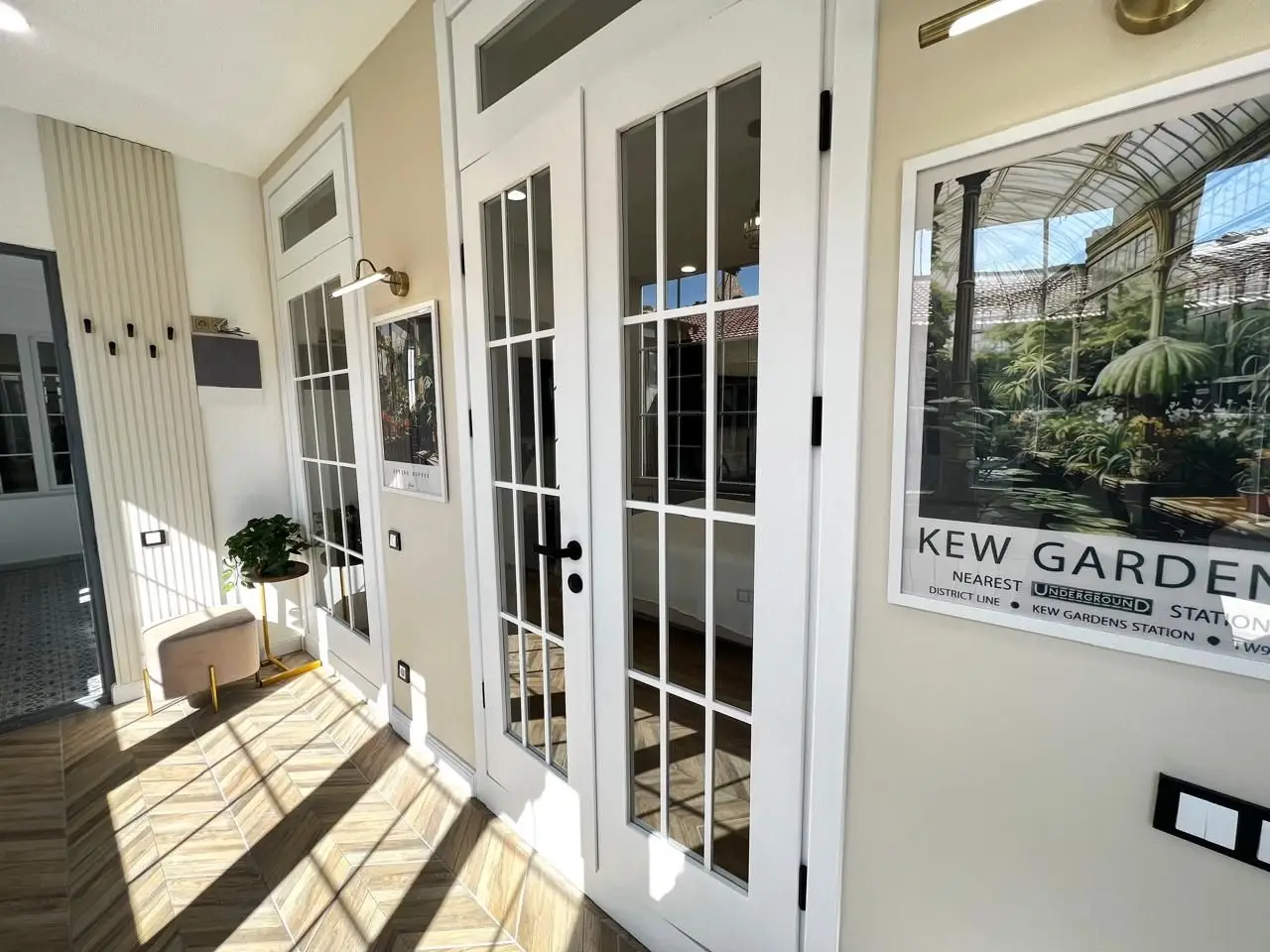 Designer Apartment in Central Batumi on Merab Kostava Street, photo 1