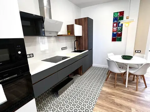 Двухкомнатная квартира в старом Батуми.
