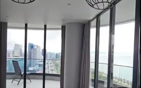 Премиальная квартира с видом на море и горы в Solis Residence - სურათი 1