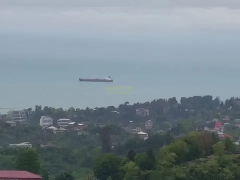 Купить земельный участок с видом на море.