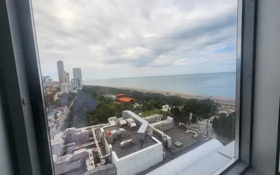 Квартира с панорамным видом на море и город в Batumi Tower - სურათი 1