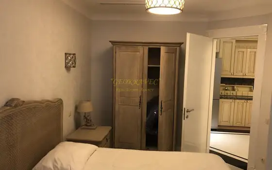 Продается квартира с шикарным ремонтом в доме "Гумбати груп" Батуми, с видом на море, горы и  город Батуми.