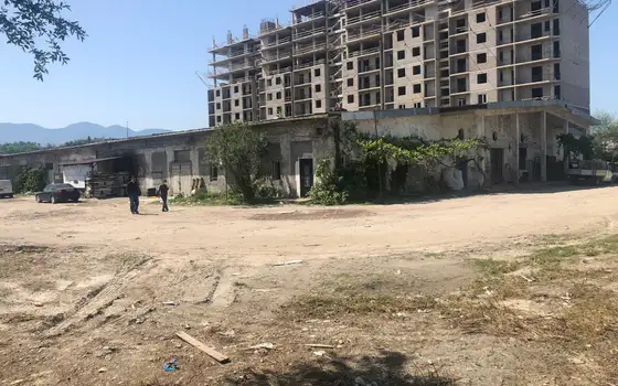 Продается коммерческая площадь под завод, склад и для производство в городе Батуми.