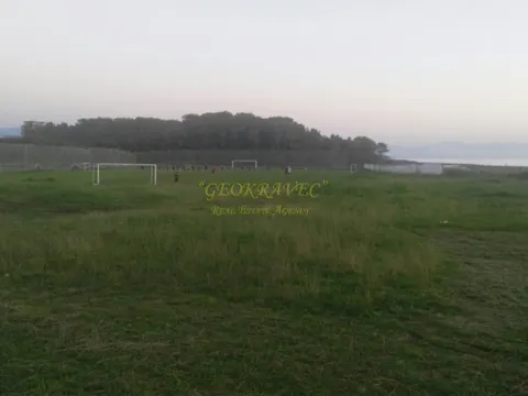 Продается гостиница на 30 номеров на берегу Черного моря.