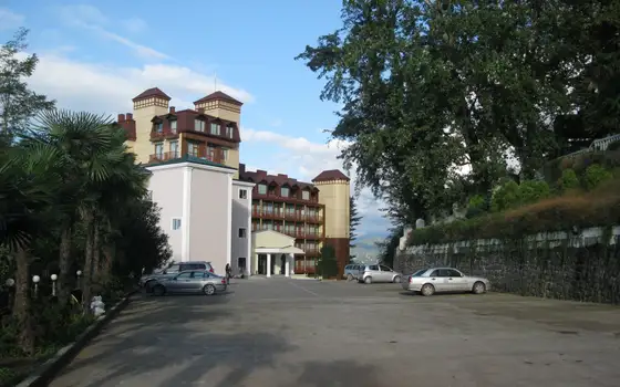 Operating Panoramic Hotel in Batumi with 152 Rooms, photo 2