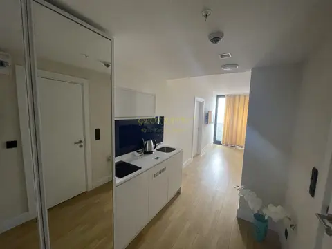 Продается двухкомнатный гостиничный номер в Орби Сити у моря с видом на море и горы.