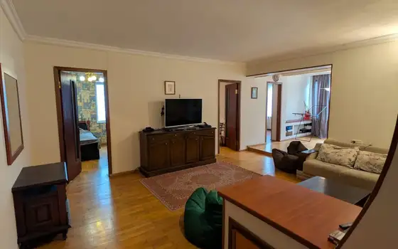 3-комнатная квартира 83 м² на Парнаваз Мепе, фото 3