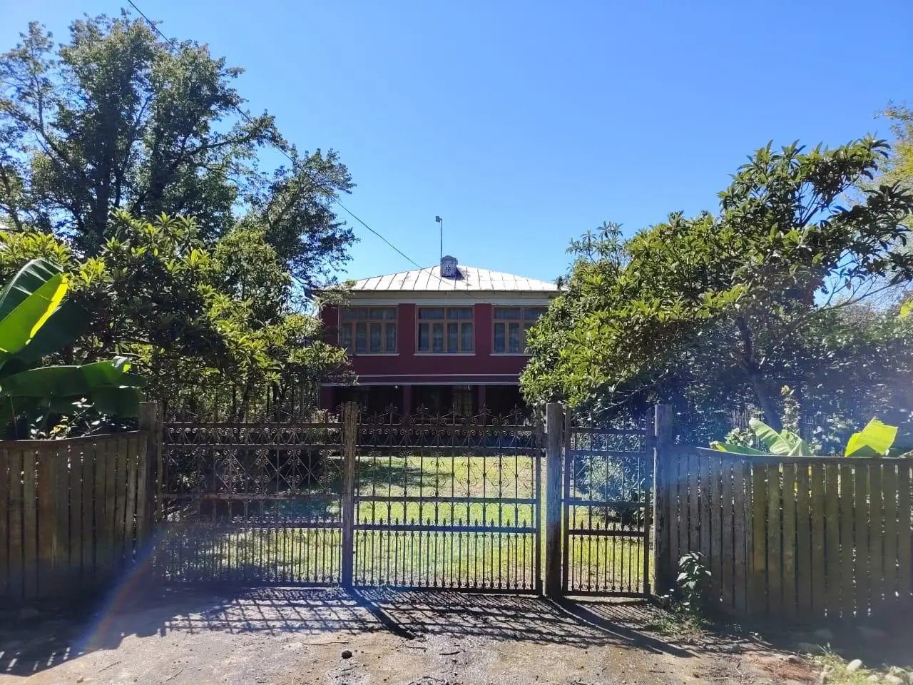 Two-Storey House with Large Land Plot in Chokhatauri, photo 1