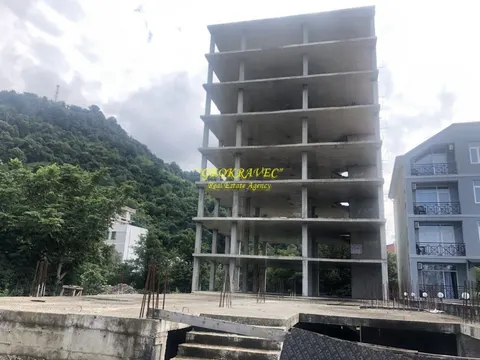Продается Гостиница не 64 номеров у моря в Гонио. От застройщика.