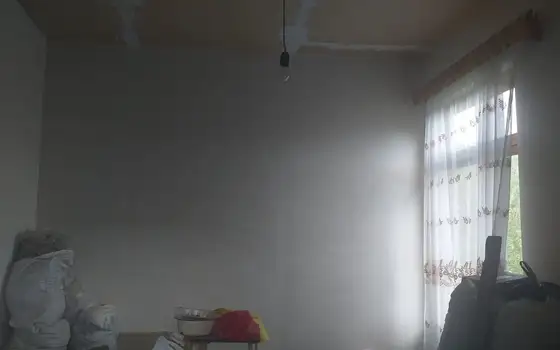 Продается частный дом в тихом районе в Чакви.