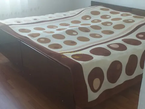 Продается частный дом в тихом районе в Чакви.