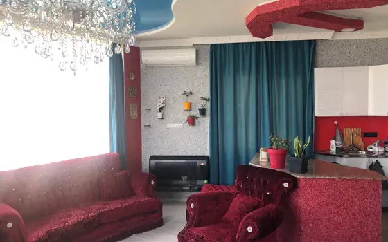 Продается пяти этажный корпус с ремонтом и мебелью в городе Батуми.