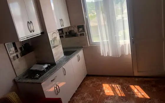 Продается пяти этажный корпус с ремонтом и мебелью в городе Батуми.