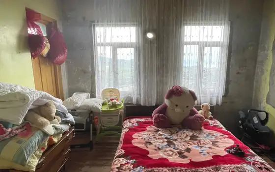 Продается частный дом с видом на море и горы в Чакви.