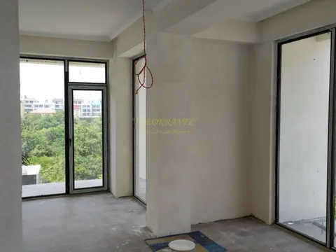Срочная продажа гостиницы в Гонио у моря.