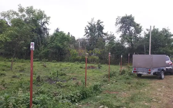 Срочно продается 1500 кв. земельный участок в Уреки у моря 1,5 км.