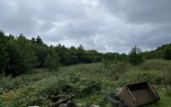 Срочно продается земельный участок в 1 км от моря в Уреки.
