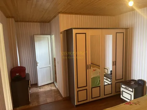 Продается трехэтажный дом гостиничного типа на берегу Черного моря в Чакви.