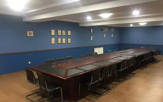 Продается действующий отель на горнолыжном курорте Бакуриани.