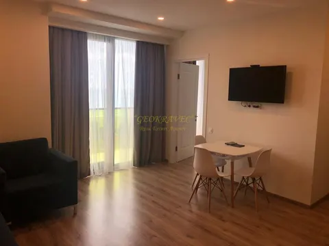 Продается квартира в гостиничном комплексе "Hilton Batumi" с видом на море.
