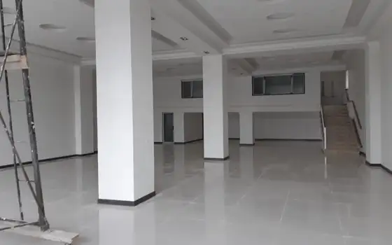 Продается / сдается двух этажная коммерческое помещение в центре города Поти. Грузия.