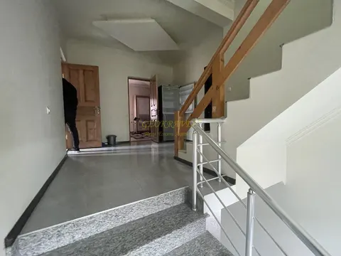 Продается частный дом на берегу Черного моря в Чакви.