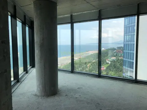 Продажа элитной квартиры на первой линии Чёрного моря в гостиничном комплексе Hilton.