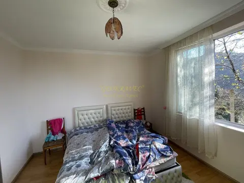 Трехэтажный дом возле Батуми, с земельным участком.