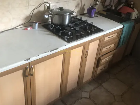 Продается частный дом в тихом районе с видом на горы в Хелвачаурском муниципалитете.