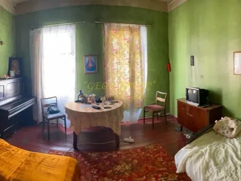 Четырехкомнатная квартира в исторической части города у площади Пьяцца. - изображение 1