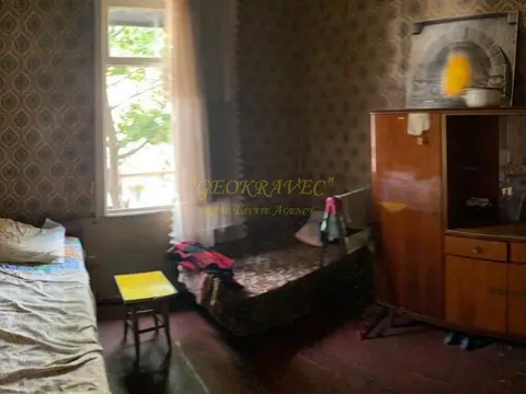 Четырехкомнатная квартира в исторической части города у площади Пьяцца.