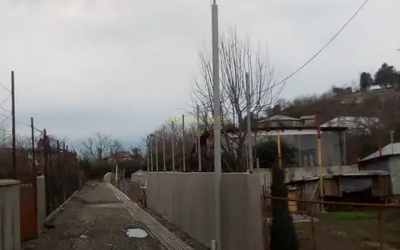 Земельный участок на продажу в тихом районе.
