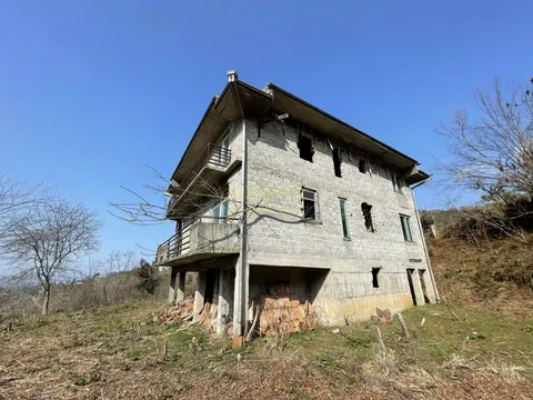 Собственный дом гостиничного типа в тихом и спокойном месте в Гантиади.