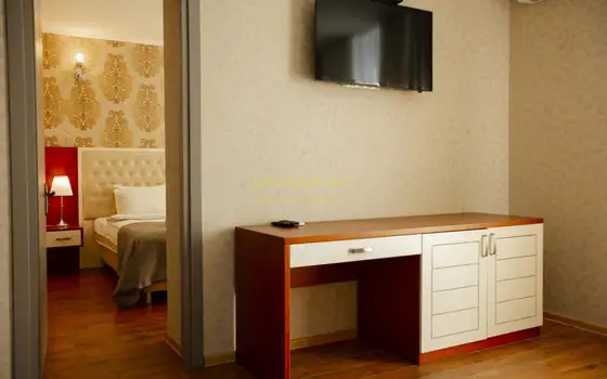 Квартира с ремонтом у моря в гостиничном комплексе "Orbi Sea Tower".