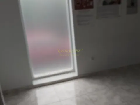 Сдается в аренду коммерческое помещение в центре старого Батуми.