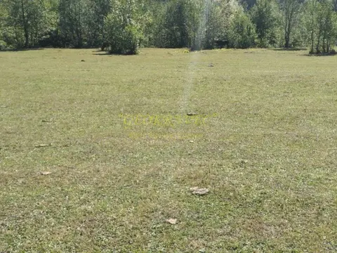 Продается земельный участок в горнолыжном курорте Годердзи высокогорной Аджарии.