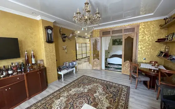 Продается недвижимость с качественным ремонтом.