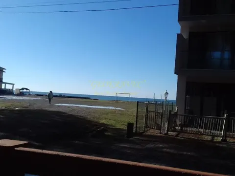Продается современная вилла на берегу Черного моря в Грузии.