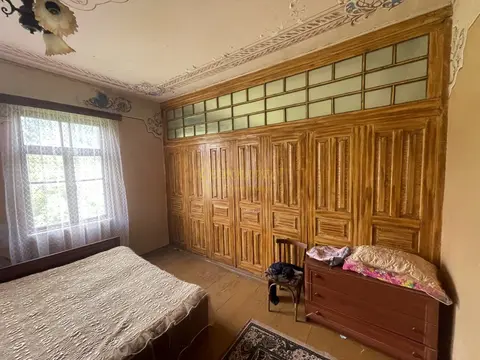 Продается частный дом в 5 км от набережной.