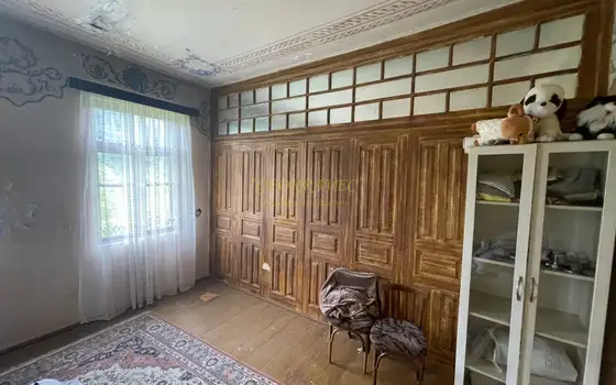 Продается частный дом в 5 км от набережной.