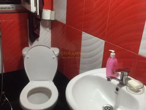Продается частный дом на берегу озера Палиастоми.