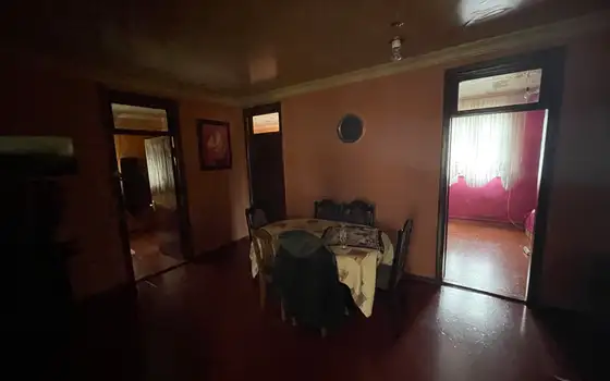 Продается частный дом на берегу реки.