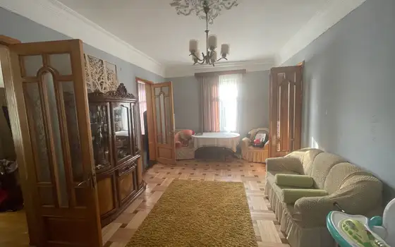 Продается частный дом с коммерческими помещениями. Грузия Батуми