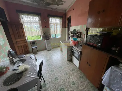 Продается дом в Аламбаре, с прекрасным видом, на возвышенности