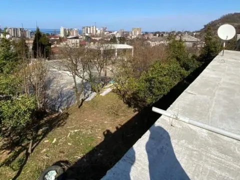 Продажа частного дома и земельного участка в Гонио, в курортной зоне