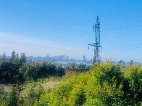 Продается земельный участок с проектом и с видом на море и город Батуми.