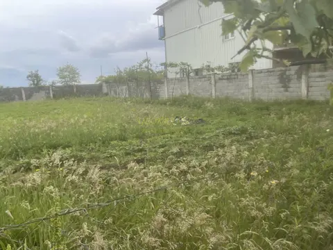 Земельный участок недалеко от центра города