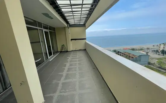 4-room apartment in Kvariati with sea view, photo 8