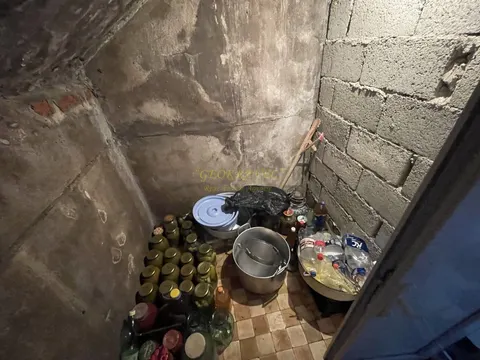 Собственный дом в муниципалитете Кобулети с собственным мандариновым садом.